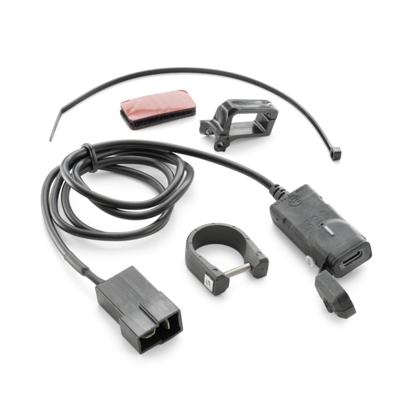 USB-C power outlet kit